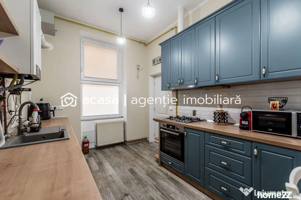 Apartament ultracentral! Preț repoziționat! 2 camere, e...