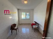 Apartament 3 camere,str.Pacii,etaj 1 