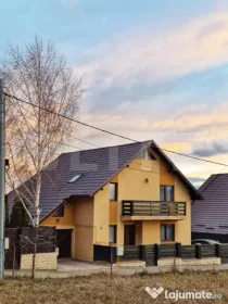 Casă elegantă in Sfantu Ilie, 4 camere, 400mp teren