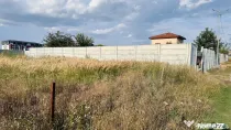 Teren intravilan 600 mp, zona Luceafarului-Stelelor, imprejm