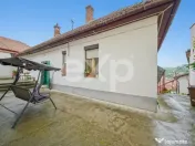 Casă cu priveliște panoramică în inima zonei Șchei – 