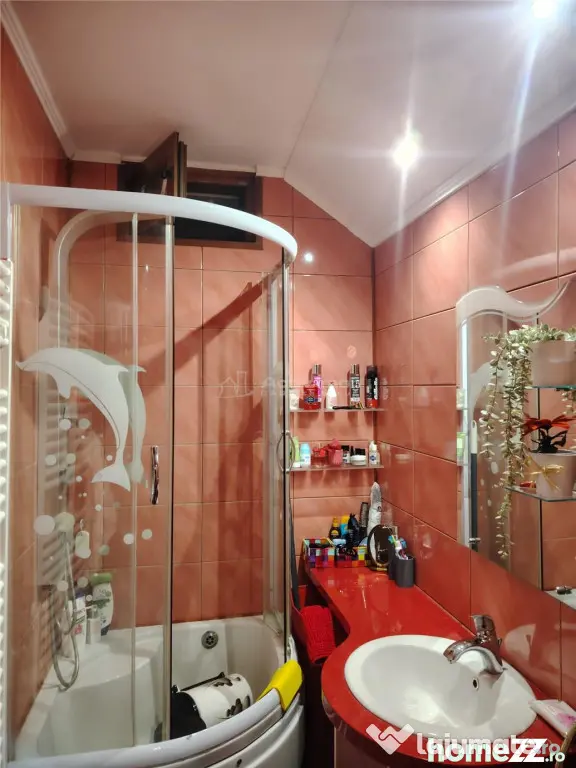 Apartament cu 2 camere mobilat si utilat modern, situat ultr - Boldesti Scaeni (Prahova)