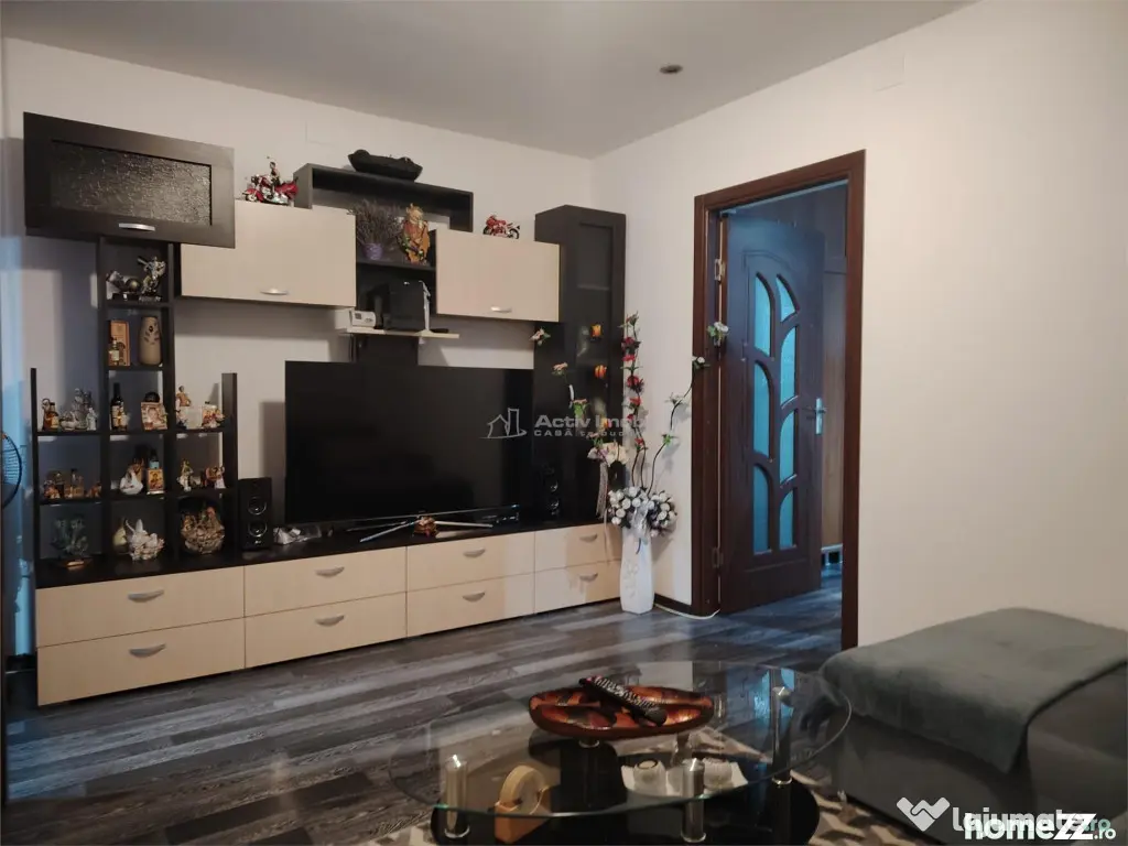 Apartament cu 2 camere mobilat si utilat modern, situat ultr - Boldesti Scaeni (Prahova)