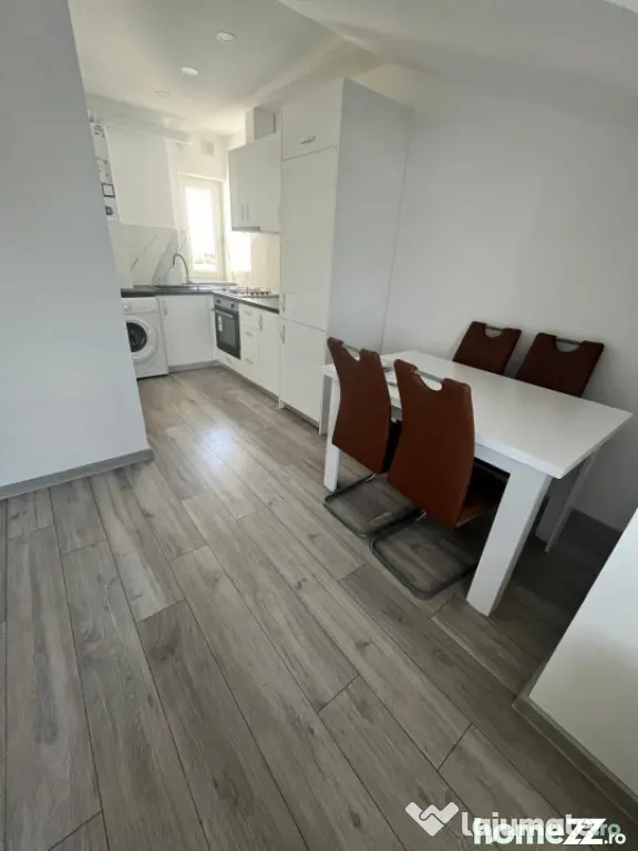 Apartament 3 camere , chirie , Radauti