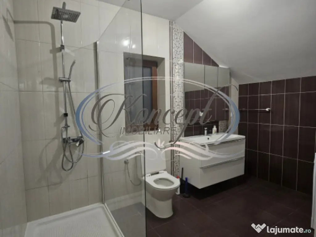 Casa spatioasa cu gradina privata aproape de strada Campului