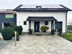 ???? Casă modernă, complet mobilată, cu panouri solare, j