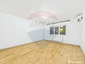 Apartament cu 3 camere si loc de parcare in zona Sebastia... 