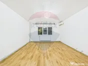 Apartament cu 3 camere si loc de parcare in zona Sebastia... 