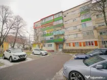 Apartament cu 4 camere, de vânzare în zona Rogerius