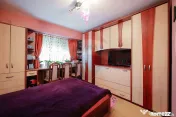 Apartament cu 4 camere, de vânzare în zona Rogerius 