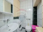 Apartament cu 4 camere, de vânzare în zona Rogerius 