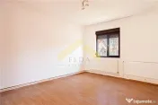 Casa in zona Parneava 5 camere de