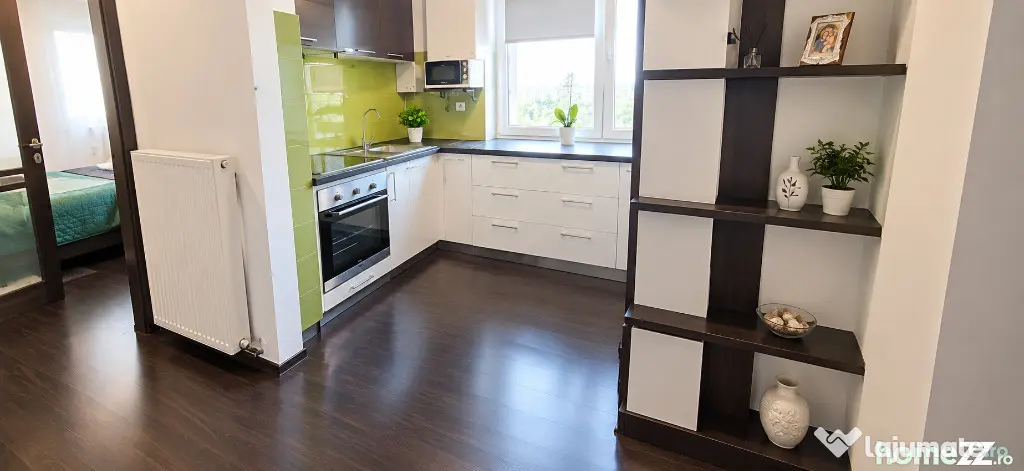 Zona Magazinului Universal, 3 camere, etaj 4 - Baia Mare (Maramures)