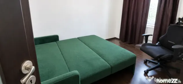 Zona Magazinului Universal, 3 camere, etaj 4 - Baia Mare (Maramures)