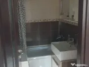 Zona Magazinului Universal, 3 camere, etaj 4 