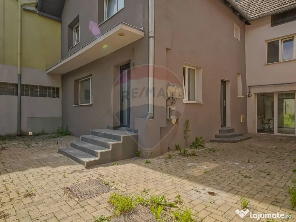 Proprietate versatilă în Brașov – locuință, busine...