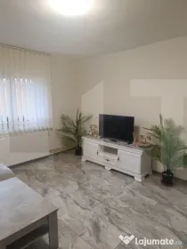 Apartament 2 camere, 55 mp, zona Dambovita