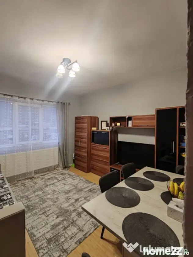 Apartament 2 camere, 43 mp, zona Sasar