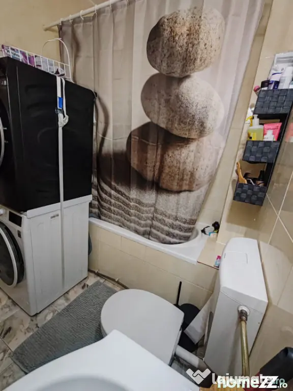 Apartament 2 camere, 43 mp, zona Sasar