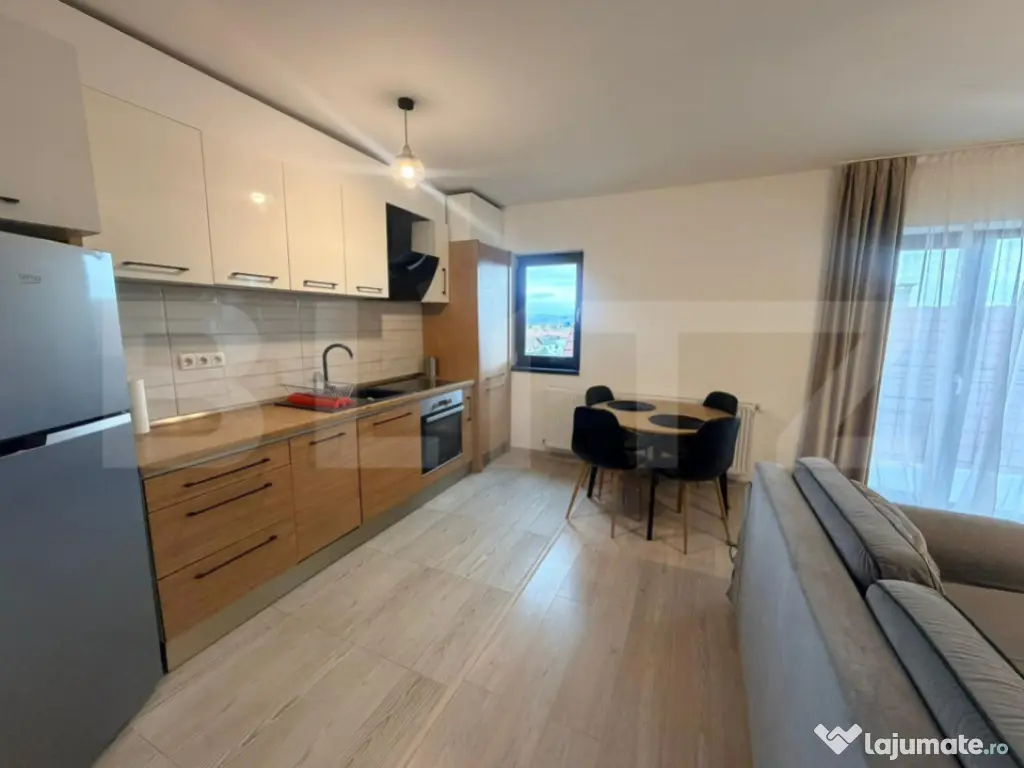 Apartament 2 camere, 50 mp, zona Cetate - Schit