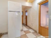 Apartament 3 camere decomandat centrala proprie 