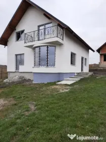 Casa / Vila ( P+M ) - Zona Scheia