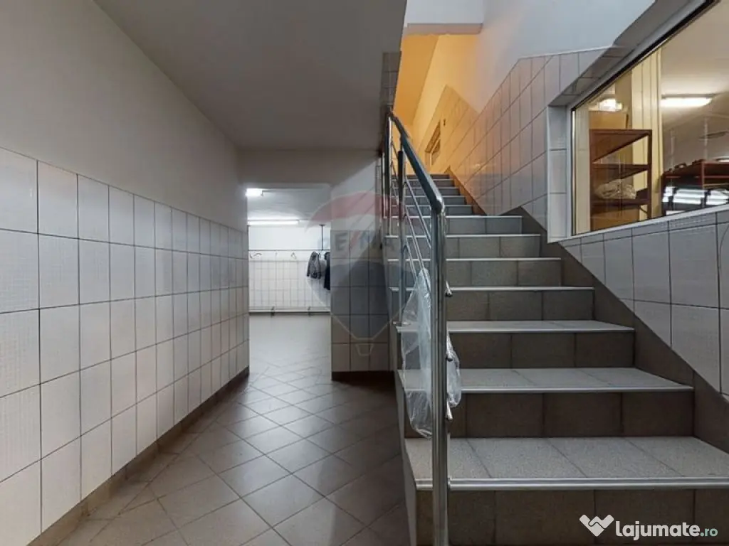 De inchiriat hala productie si birouri ,750 mp