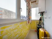 Apartament spațios cu 4 camere - renovat modern, mobilat... 