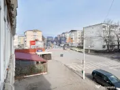 Apartament spațios cu 4 camere - renovat modern, mobilat... 