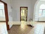 Casa 4 camere, 2 bai, 2 intarari, Ploiesti, zona Gh. Doja. 