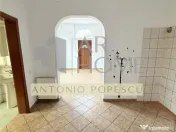 Casa 4 camere, 2 bai, 2 intarari, Ploiesti, zona Gh. Doja. 