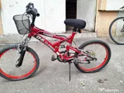 Bicicleta DHS cu suspensii 