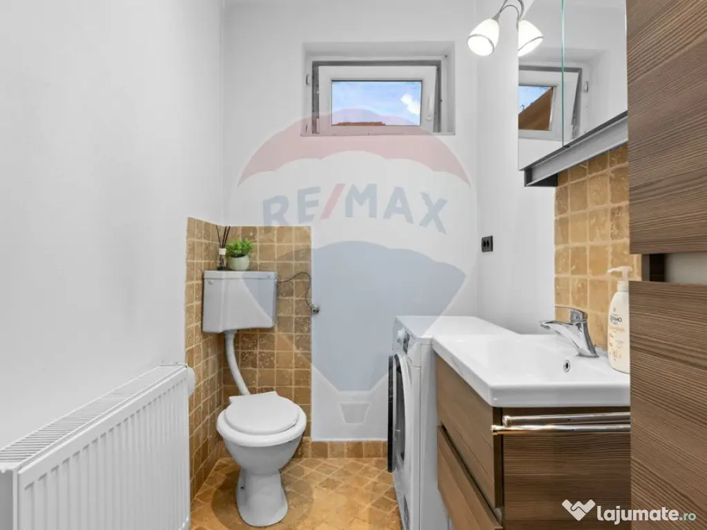 Casă cu 3 camere + teren 342 mp de vânzare - zona Boul ...