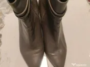 Ghete moderne, cu toc 