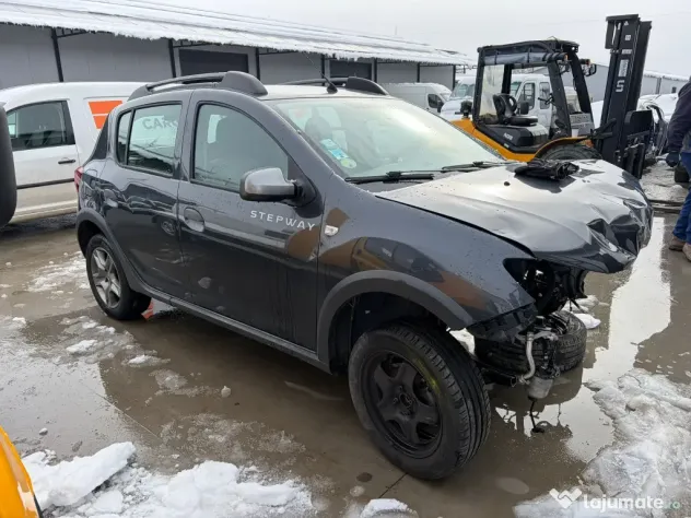 Dezmembrez Dacia Sandero Stepway 1.5 BlueDci K9K U872 95 cai 70.000 km an 2020