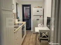 Apartament 2 camere, 60 mp, cu gradina, zona tractorul