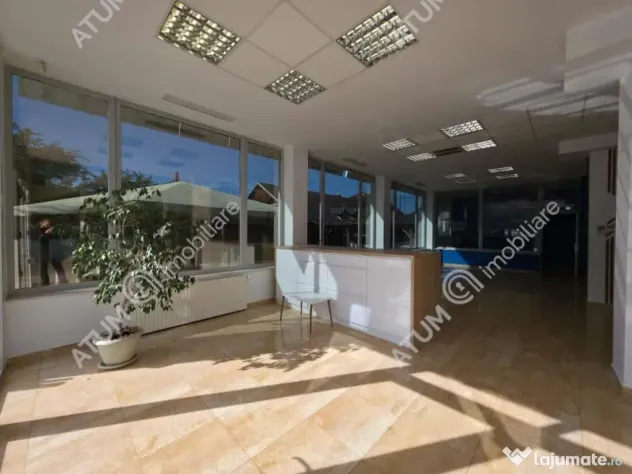 Cladire multifuntionala si terasa pentru evenimente corporat