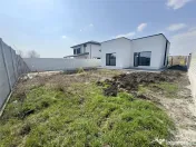 Casa Individuala - 3 camere - 2 bai - 440mp teren