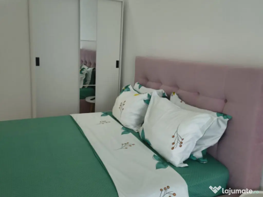 Apartament 2 camere de vanzare, situat in zona Mamaia-Sat ??