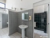 Spatiu industrial/comercial P+1, 3400 mp utili, teren 4000 m 