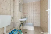 Spațiu comercial de 65mp de închiriat în zona Podgoria