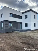 Casa cu 3 camere, 120 mp, loc. Moara