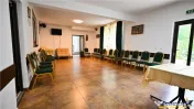 Complex turistic,afacere la cheie,3 vile, teren 7.700 mp,pan 