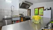 Complex turistic,afacere la cheie,3 vile, teren 7.700 mp,pan 