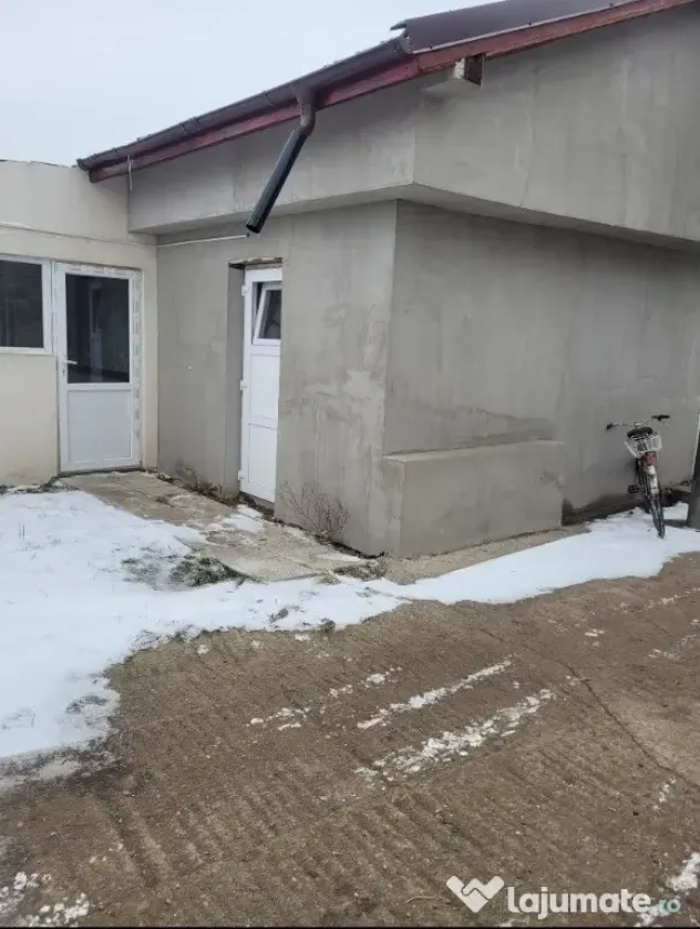 Spatiu comercial / Cladire - Zona Ilisesti