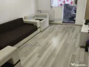 Decomandat renovat 2 camere sector 4 Resita 