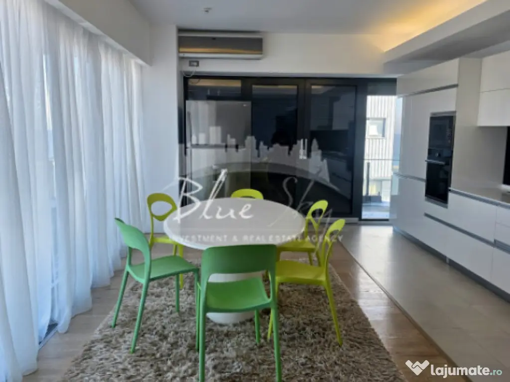 Duplex cu vedere frontală la mare | Etajele 11–12 | Parca