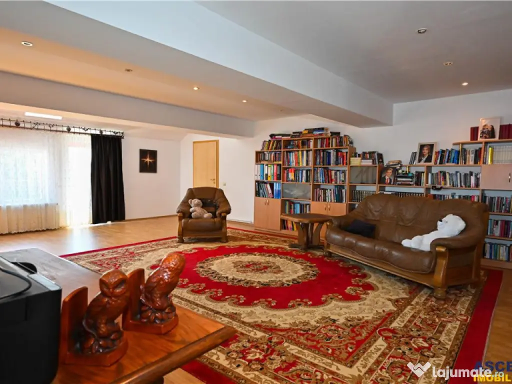 FILM 3D! Casa adaptabila, 250 mp teren, loc parcare, Centra