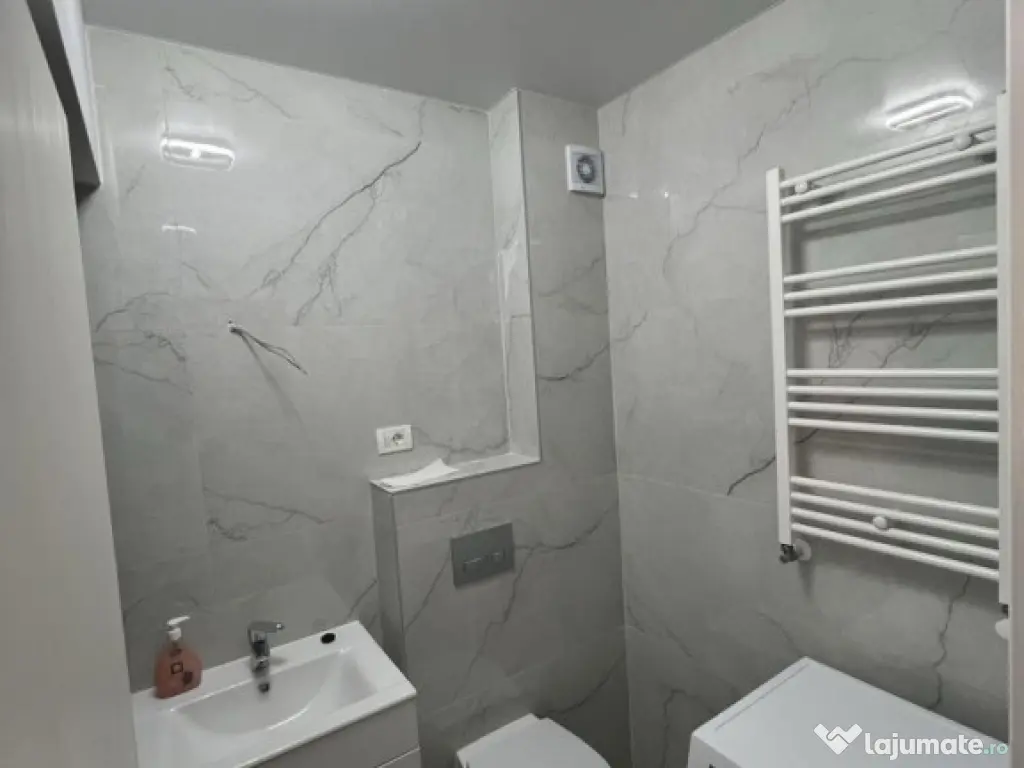 Berceni metrou biruintei 81 siena