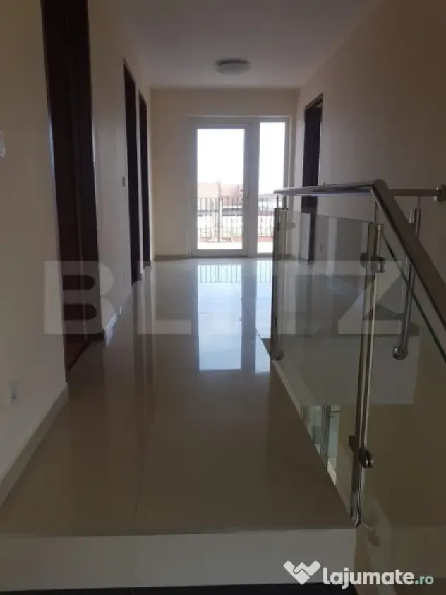 Casa individuala 5 camere 200mp utili 740 teren Mosnita Noua